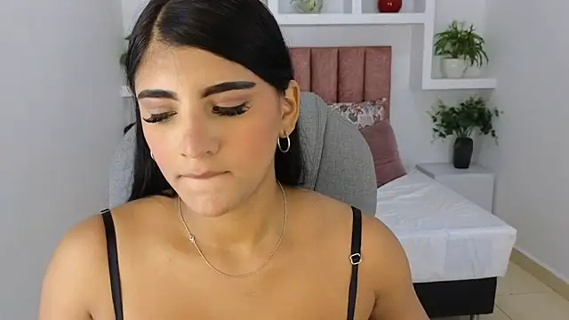 Snapshot of maiaa_ruiz chatting on 07-30-26, 08:19 maiaa ruiz online show from 07-30-26, 08:19