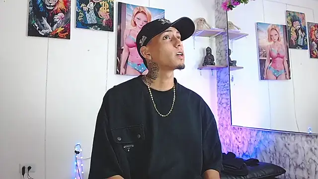 Liam lee online show from 09-27-25, 01:39