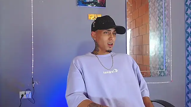 Liam lee online show from 06-18-26, 09:09