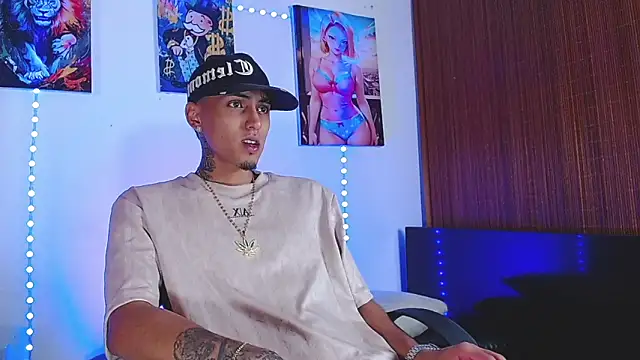 Snapshot of Liam_lee chatting on 01-16-26, 11:42 Liam lee online show from 01-16-26, 11:42