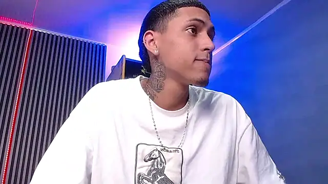 Liam lee online show from 03-18-25, 04:17