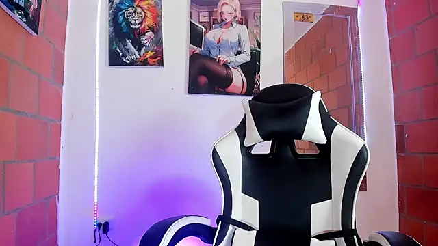 Liam lee online show from 03-11-26, 08:58