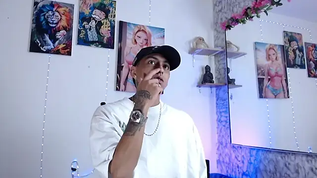 Liam lee online show from 09-18-25, 01:58