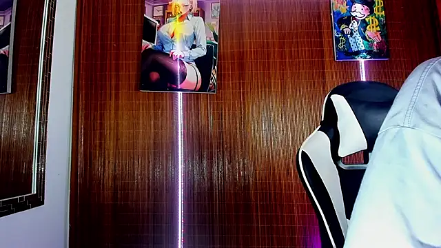 Snapshot of Liam_lee chatting on 01-31-26, 09:57 Liam lee online show from 01-31-26, 09:57