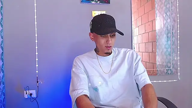 Liam lee online show from 06-26-26, 08:14
