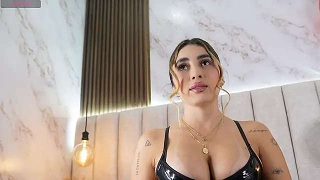 Snapshot of Annyy_Rosse chatting on 02-16-26, 05:28 Annyy Rosse online show from 02-16-26, 05:28