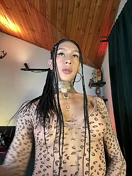 Juana 777 online show from 05-27-26, 02:52
