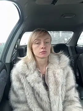 haileyhope  online show from 02-12-26, 11:10