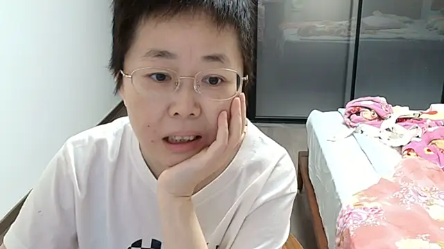 sonyx online show from 10-18-25, 03:14