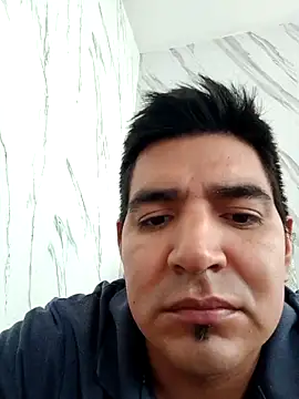 latino17 online show from 05-03-26, 06:44