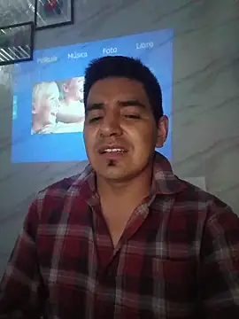 latino17 online show from 03-10-26, 08:40