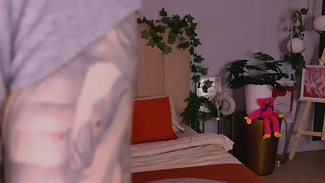 Meow Nancy online show from 05-22-26, 05:16