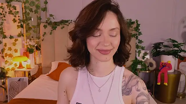 Meow Nancy online show from 06-03-26, 05:08