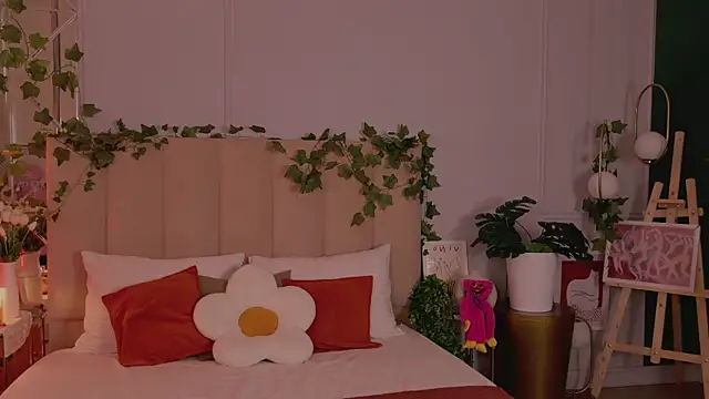Meow Nancy online show from 06-30-26, 05:07