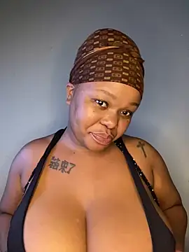 Snapshot of Mandy-101 chatting on 03-01-25, 04:44 Mandy-101 online show from 03-01-25, 04:44