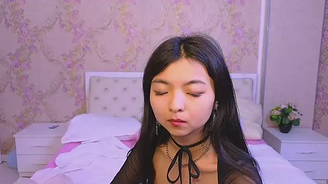 Shy Kira online show from 02-03-25, 06:39