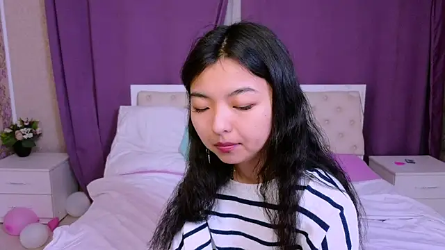 Shy Kira online show from 02-21-25, 12:38