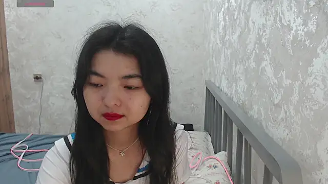 Snapshot of Shy_Kira chatting on 07-02-26, 07:14 Shy Kira online show from 07-02-26, 07:14
