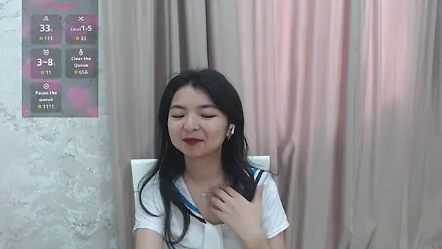 Snapshot of Shy_Kira chatting on 07-14-26, 09:03 Shy Kira online show from 07-14-26, 09:03