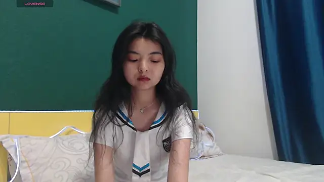 Shy Kira online show from 05-11-26, 09:10
