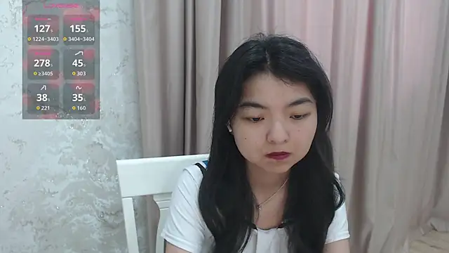 Snapshot of Shy_Kira chatting on 07-15-26, 08:43 Shy Kira online show from 07-15-26, 08:43