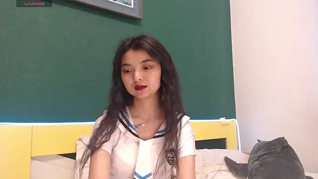 Shy Kira online show from 06-01-26, 08:47