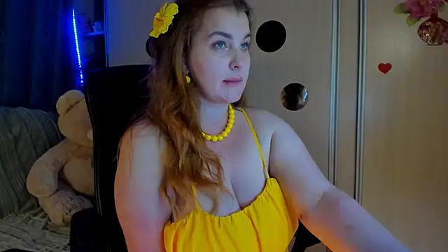 CoraSwon online show from 05-30-26, 05:51