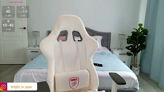 ariel grand online show from 03-29-26, 06:48