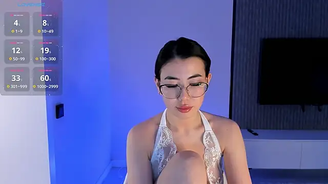 Snapshot of Naomi_52 chatting on 12-10-24, 04:24 Naomi 52 online show from 12-10-24, 04:24