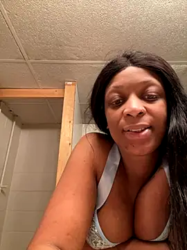 KLoveeee online show from 11-22-25, 06:01