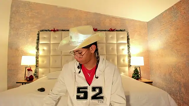 Maxim-Walker online show from 01-09-26, 03:24