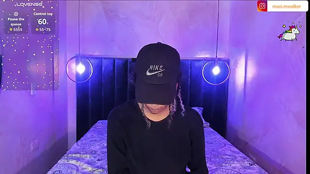 Maxim-Walker online show from 11-03-25, 03:12