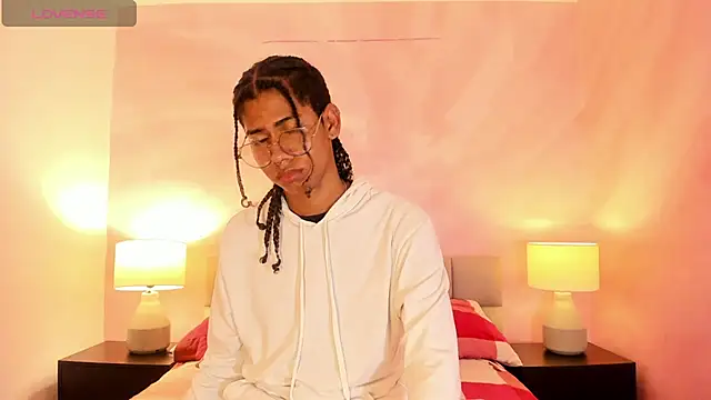 Maxim-Walker online show from 11-17-25, 03:10