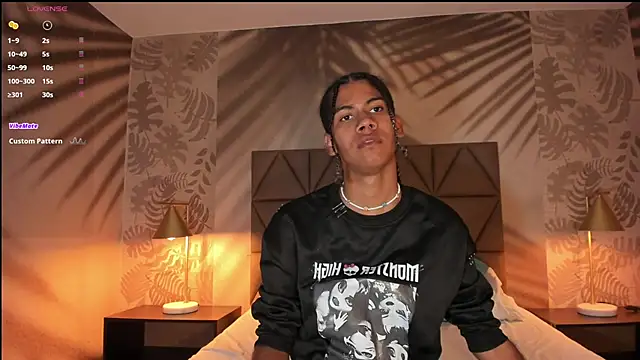 Maxim-Walker online show from 11-11-25, 03:01