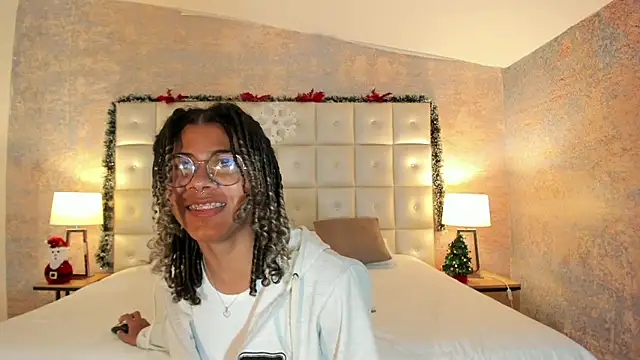 Maxim-Walker online show from 01-11-26, 03:02