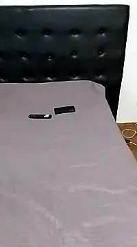 littlebrunett online show from 02-06-25, 10:04