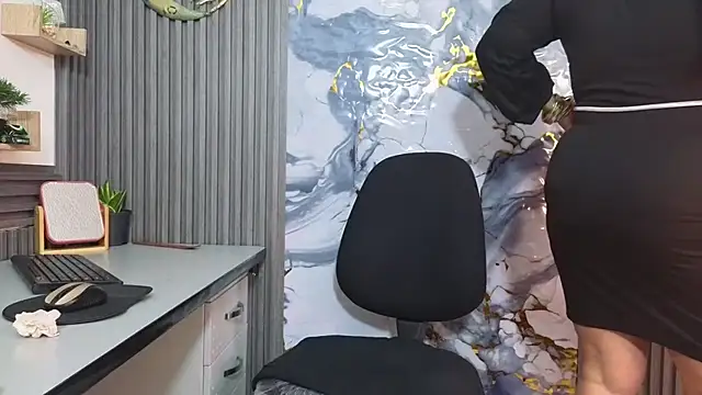 GianellaCox  online show from 02-03-26, 12:43