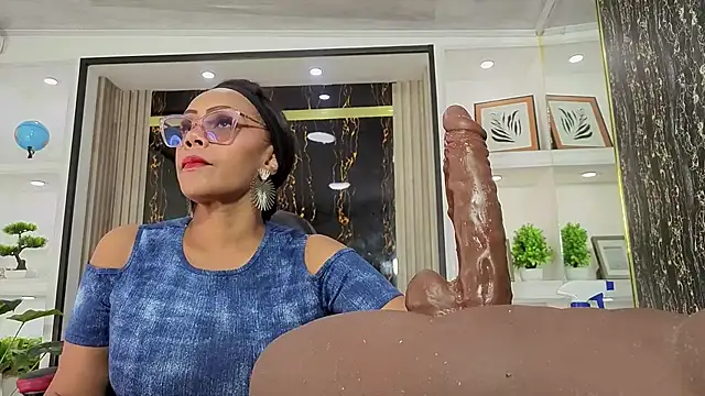 Snapshot of AmberNix chatting on 04-08-26, 01:56 AmberNix online show from 04-08-26, 01:56