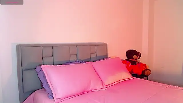 astrid-omega online show from 11-04-25, 11:41