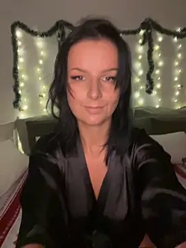 Off  Melonenmandy online show from 12-15-25, 03:29