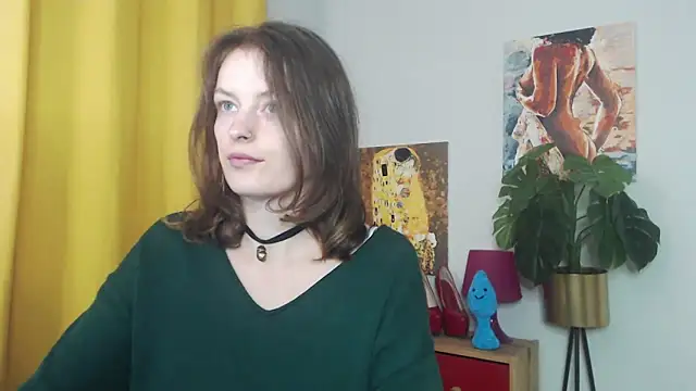 Snapshot of juicyNadine chatting on 09-30-25, 05:02 juicyNadine online show from 09-30-25, 05:02