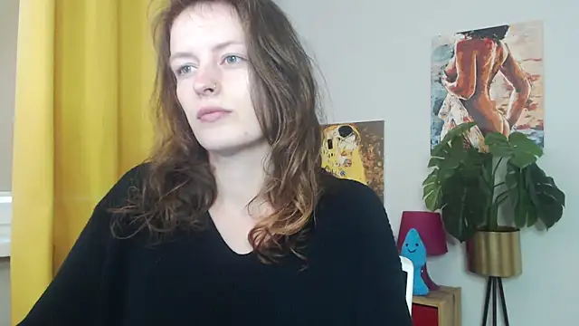 Snapshot of juicyNadine chatting on 09-23-25, 04:41 juicyNadine online show from 09-23-25, 04:41