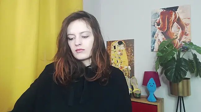 Snapshot of juicyNadine chatting on 03-18-25, 06:17 juicyNadine online show from 03-18-25, 06:17