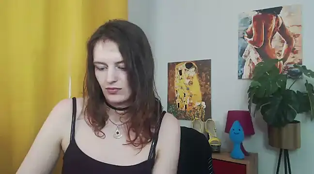 Snapshot of juicyNadine chatting on 03-12-25, 12:26 juicyNadine online show from 03-12-25, 12:26