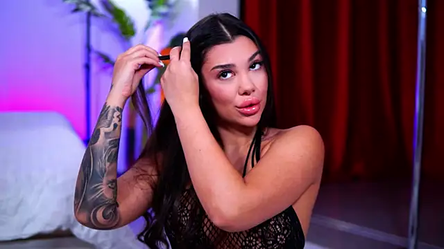 NatyDesiree online show from 11-05-25, 10:07