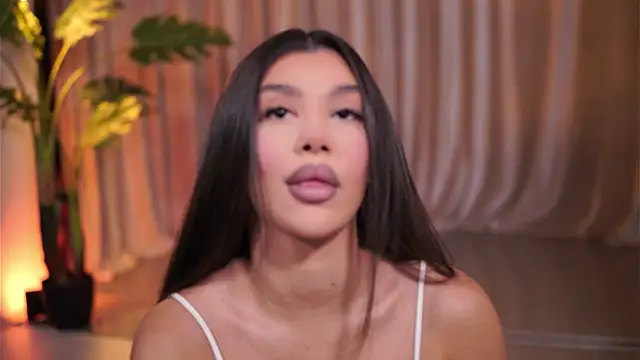 NatyDesiree online show from 04-28-26, 07:07