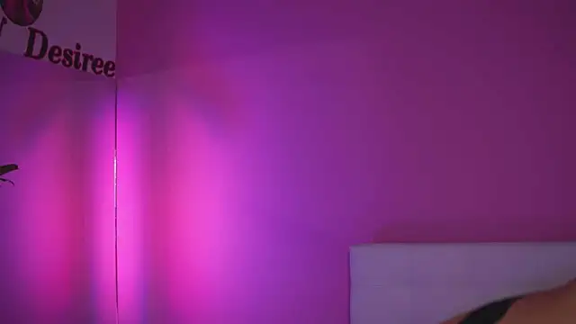 Snapshot of NatyDesiree chatting on 03-08-25, 05:07 NatyDesiree online show from 03-08-25, 05:07