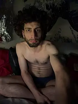 pantslesstraveler plt online show from 12-22-25, 01:00