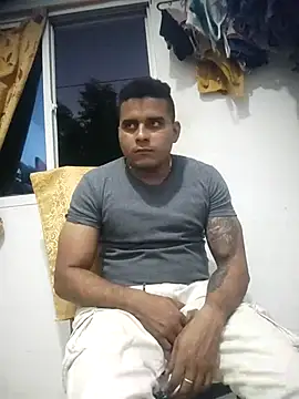 SaucyAffair0 online show from 03-13-26, 11:32