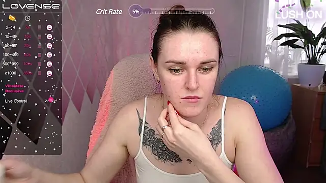 Snapshot of Bella__Swoon chatting on 02-21-25, 11:01 Bella Swoon online show from 02-21-25, 11:01